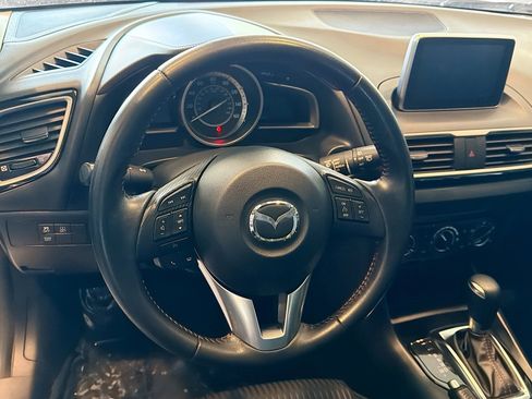 Used 2016 MAZDA MAZDA3 i Touring FWD image 18