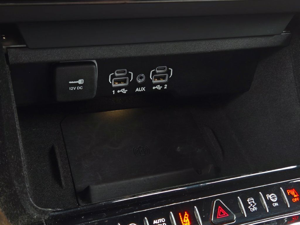 Used 2024 Jeep Grand Wagoneer L 4WD image 26