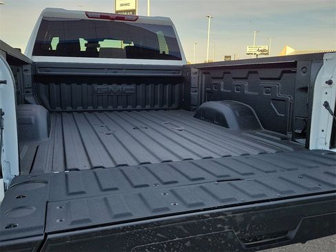 New 2026 GMC Sierra 2500 AT4 image 22
