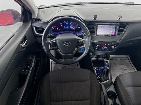 Used 2020 Hyundai Accent SE FWD image 25