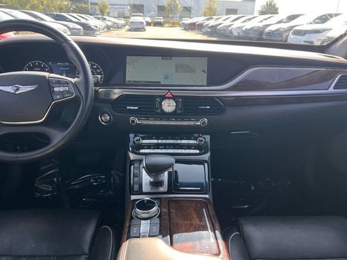 Used 2018 Genesis G90 3.3T Premium AWD/4WD image 17