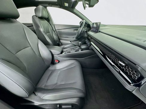 Used 2023 Honda Accord Sport image 36