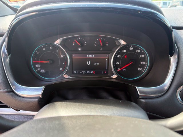 Used 2023 Chevrolet Traverse LT FWD image 14