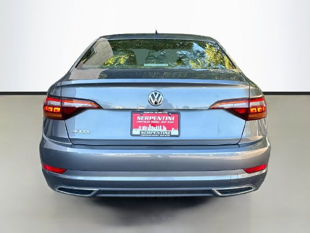 Used 2019 Volkswagen Jetta R-Line w/ R-Line Cold Weather Package FWD image 6
