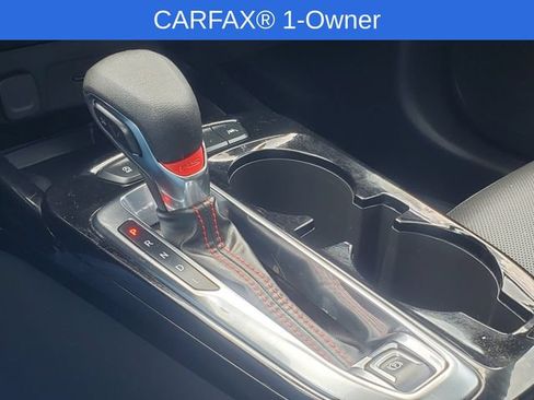 Certified 2024 Chevrolet Trax RS w/ Sunroof Package FWD image 24
