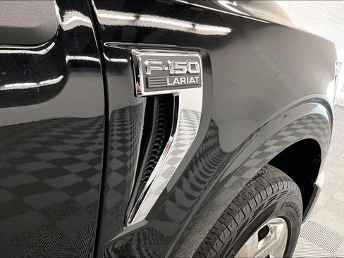 Used 2022 Ford F150 Lariat w/ Equipment Group 502A High image 11