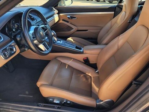 Used 2024 Porsche 718 Cayman image 22