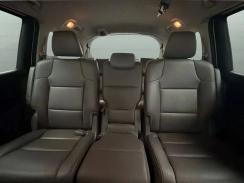 Used 2015 Honda Odyssey Touring Elite image 19