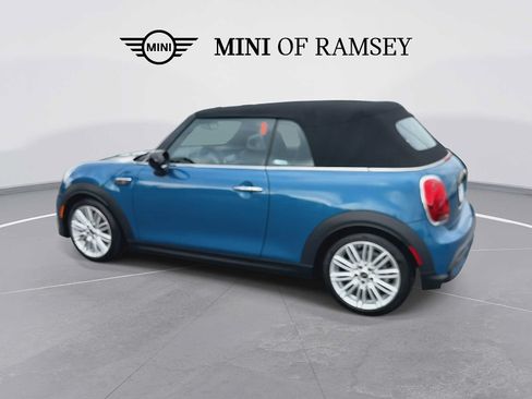 Used 2022 MINI Cooper S w/ Premium Package FWD image 6
