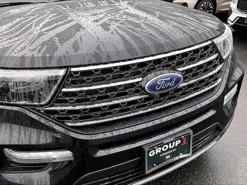 Used 2020 Ford Explorer XLT w/ Equipment Group 202A image 30