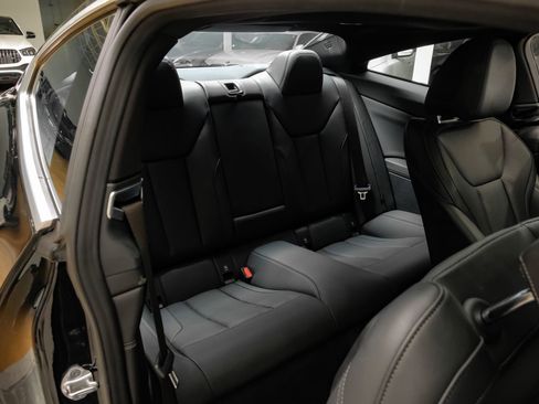 Used 2025 BMW 430i Coupe w/ Premium Package image 33