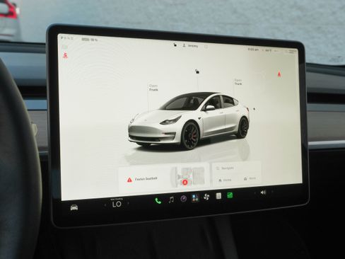 Used 2022 Tesla Model 3 Performance AWD/4WD image 21