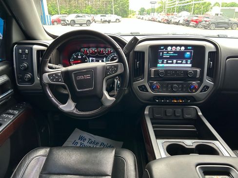 Used 2018 GMC Sierra 1500 SLT AWD/4WD image 11