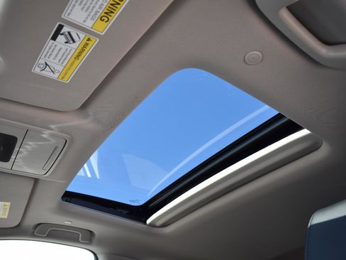 Used 2024 Honda CR-V EX-L image 25