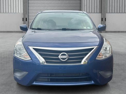 Used 2019 Nissan Versa SV FWD image 9