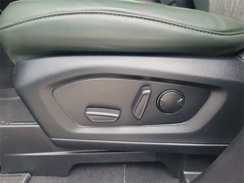 Used 2022 Ford Explorer Timberline image 19