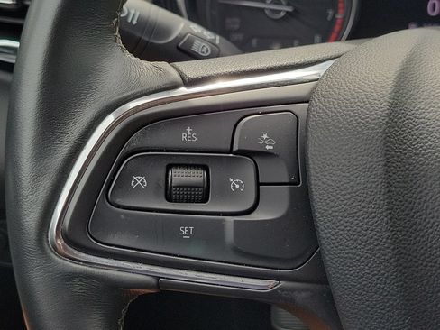 Used 2023 Buick Encore GX Select w/ Sport Touring Package FWD image 24