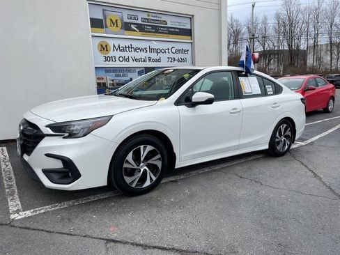 Used 2023 Subaru Legacy Premium image 1
