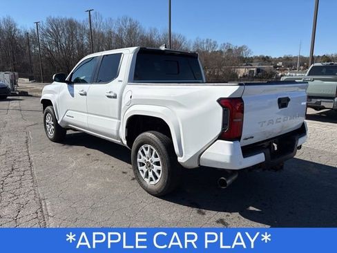 Used 2025 Toyota Tacoma SR5 image 8