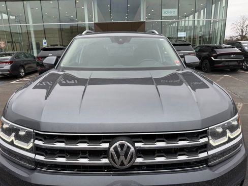 Used 2018 Volkswagen Atlas SEL image 2