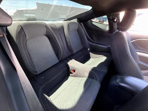 Used 2024 Ford Mustang Coupe image 18