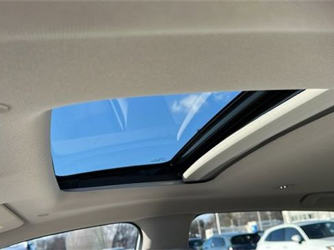 Used 2026 Honda HR-V EX-L image 10