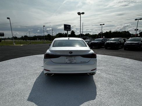 Used 2022 Lexus ES 350 w/ Premium Package FWD image 6