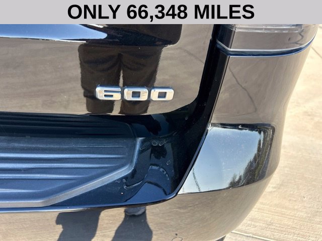Used 2023 Cadillac Escalade ESV Sport Platinum w/ LPO, Floor Liner Package AWD/4WD image 4