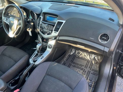 Used 2014 Chevrolet Cruze LT w/ All-Star Edition FWD image 26