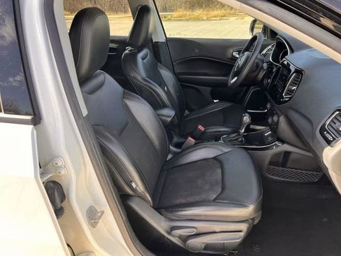 Used 2021 Jeep Compass Latitude w/ Sun and Sound Group image 26