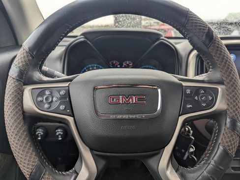 Used 2022 GMC Canyon Denali w/ Denali Black Edition Package image 18