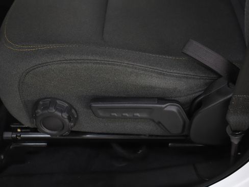Used 2024 Jeep Wrangler Unlimited Sport AWD/4WD image 24