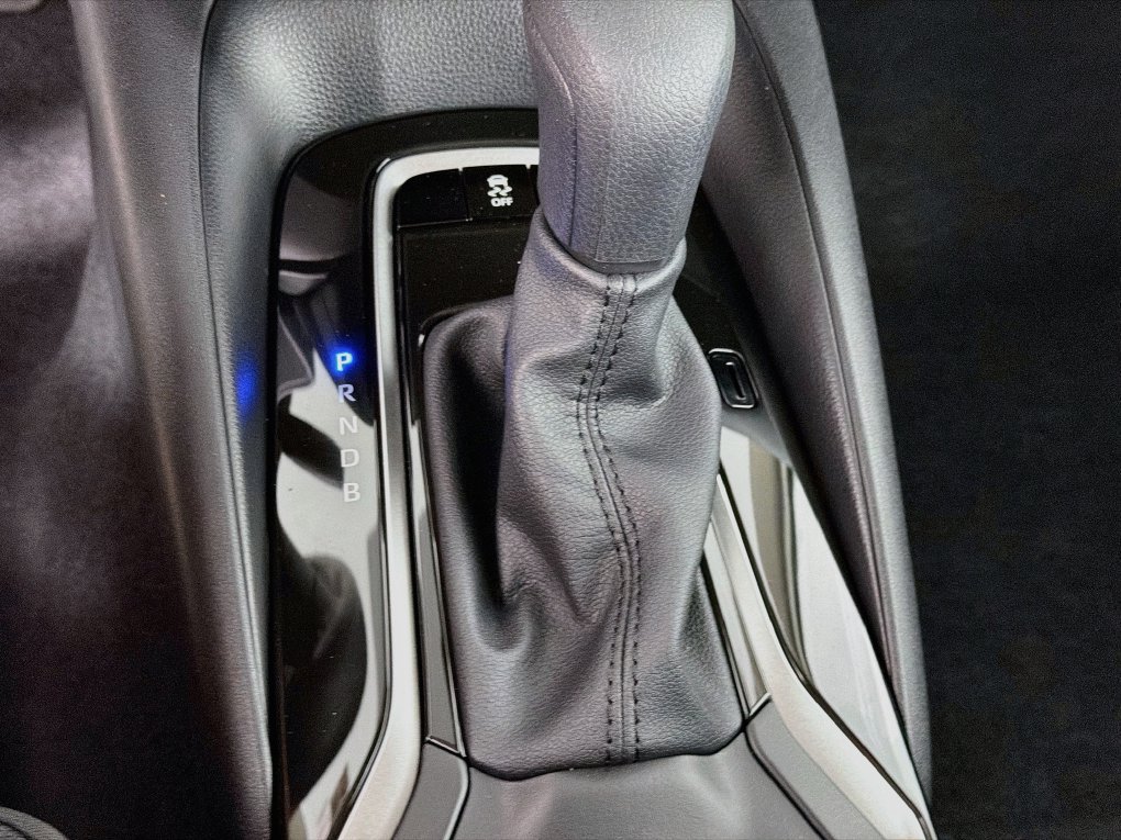 New 2027 Toyota Corolla LE FWD image 18