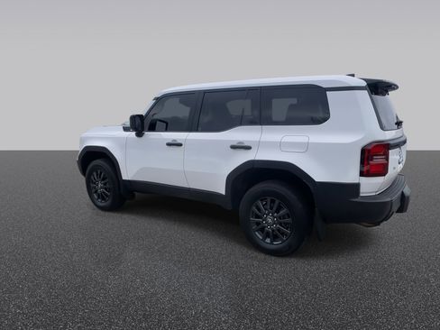 Used 2024 Toyota Land Cruiser 1958 image 7