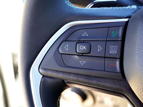 New 2025 Jeep Grand Cherokee Limited image 22