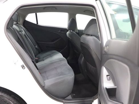 Used 2015 Kia Optima LX image 17
