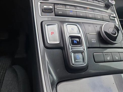 Used 2023 Hyundai Santa Fe SEL FWD image 10