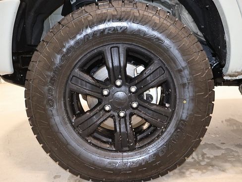 Certified 2021 Ford Ranger XLT w/ Equipment Group 301A Mid image 38