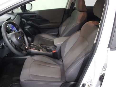 Used 2025 Subaru Crosstrek 2.0i Premium AWD/4WD image 3