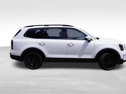Certified 2024 Kia Telluride EX X-Line AWD/4WD image 3