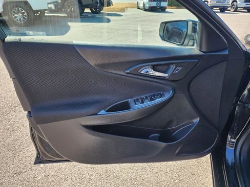 Used 2024 Chevrolet Malibu LT image 15