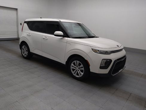 Used 2021 Kia Soul LX FWD image 11