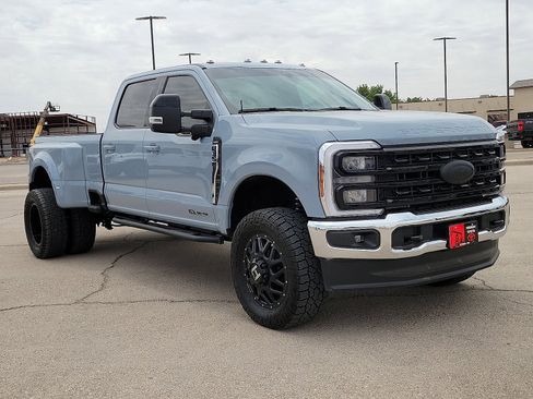 Used 2026 Ford F350 Lariat AWD/4WD image 6