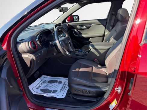 Certified 2024 Chevrolet Blazer RS w/ Driver Confidence II Package image 12