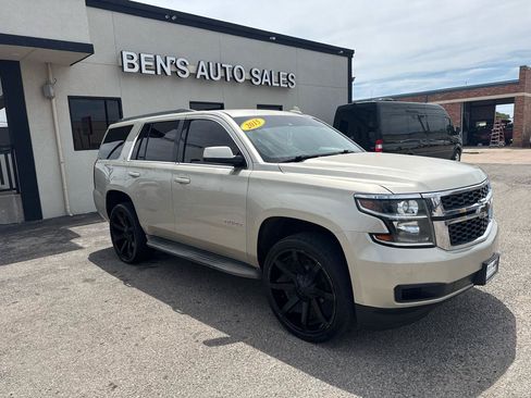 Used 2015 Chevrolet Tahoe LT RWD image 4