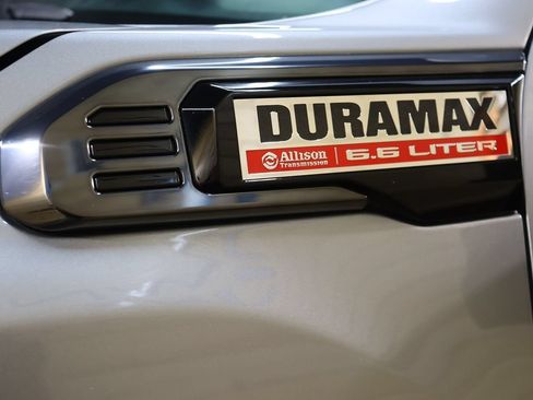 Used 2025 GMC Sierra 2500 AT4 w/ AT4 Preferred Package AWD/4WD image 23