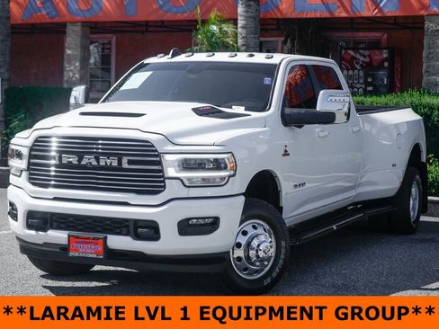 Used 2024 RAM 3500 Laramie w/ Sport Appearance Package AWD/4WD image 4