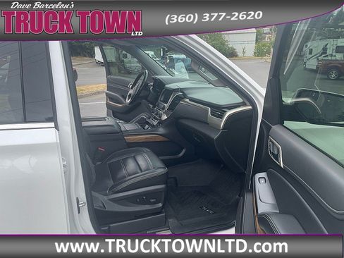 Used 2019 GMC Yukon Denali w/ Denali Ultimate Package AWD/4WD image 18