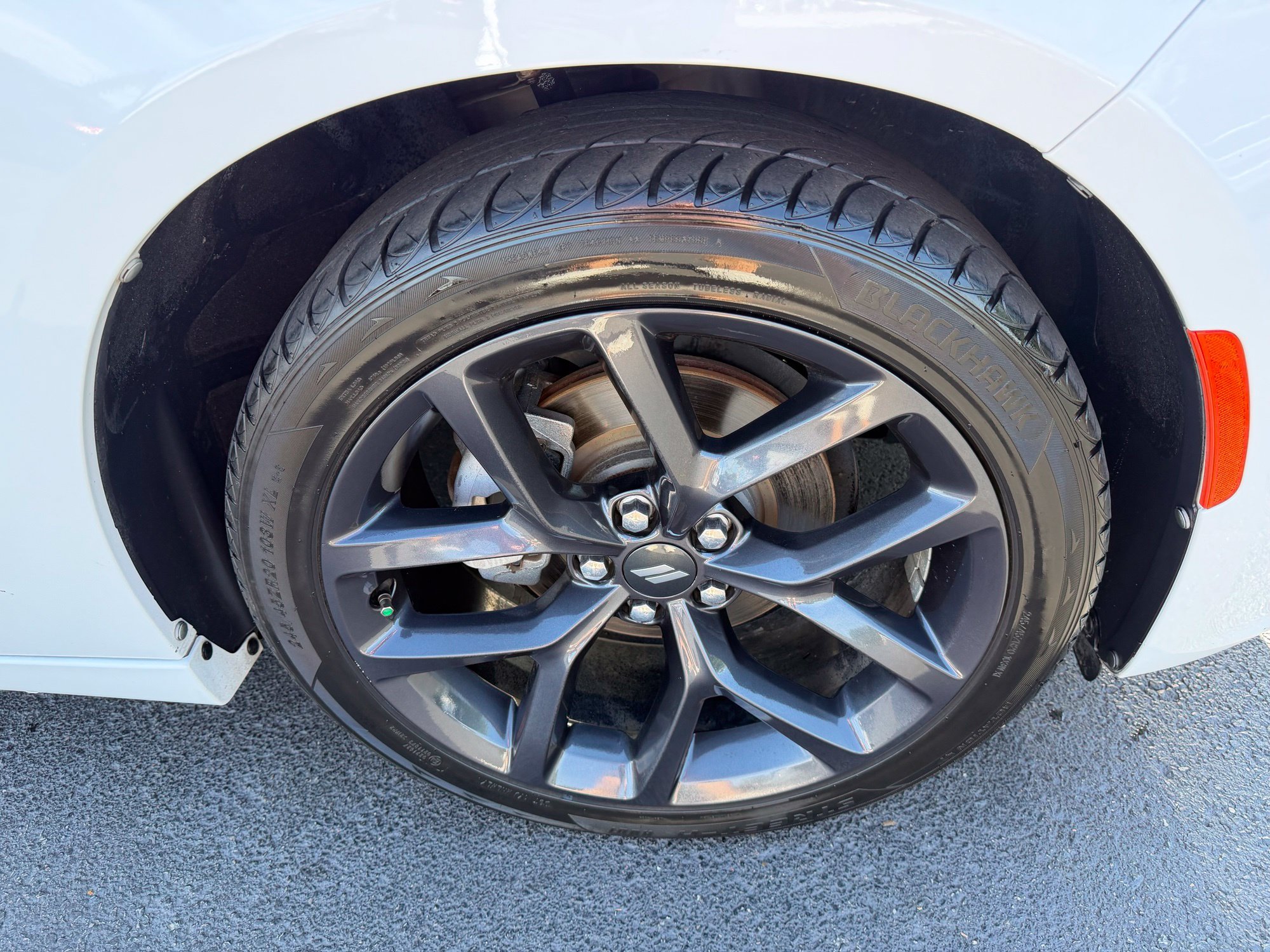 Used 2021 Dodge Charger SXT w/ Blacktop Package RWD image 10