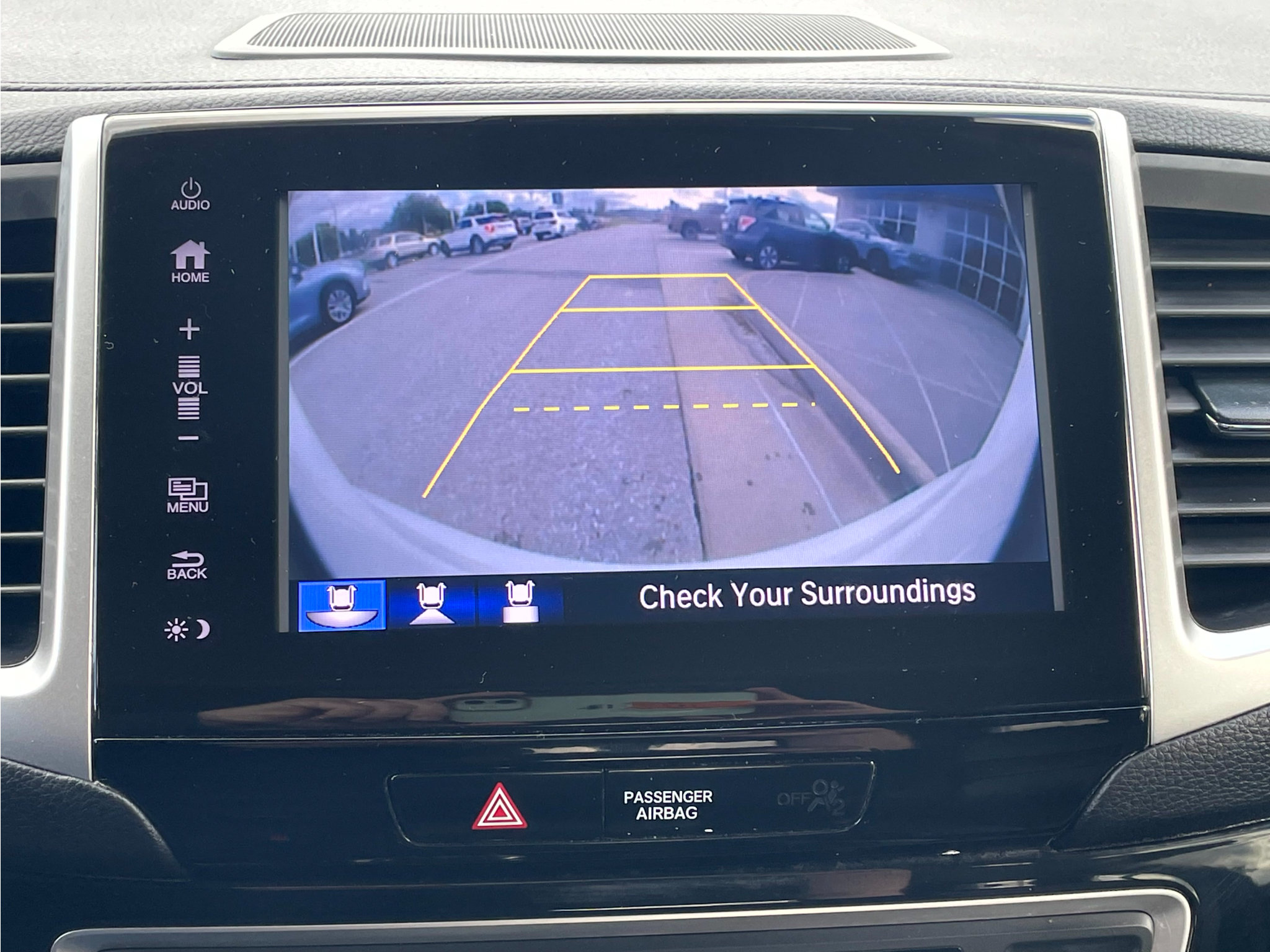 Used 2017 Honda Pilot Touring image 17